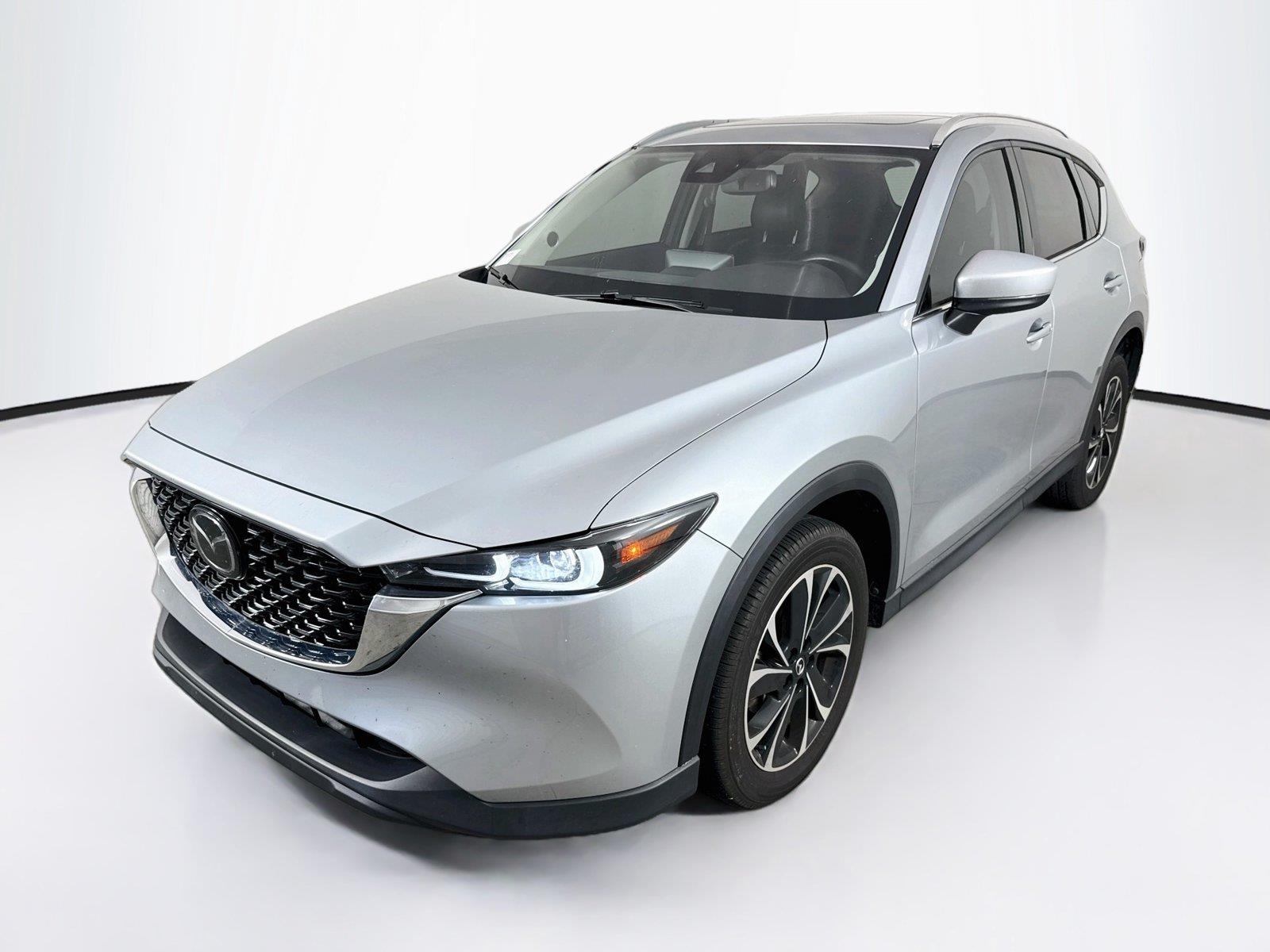 2023 Mazda CX-5 S Premium package