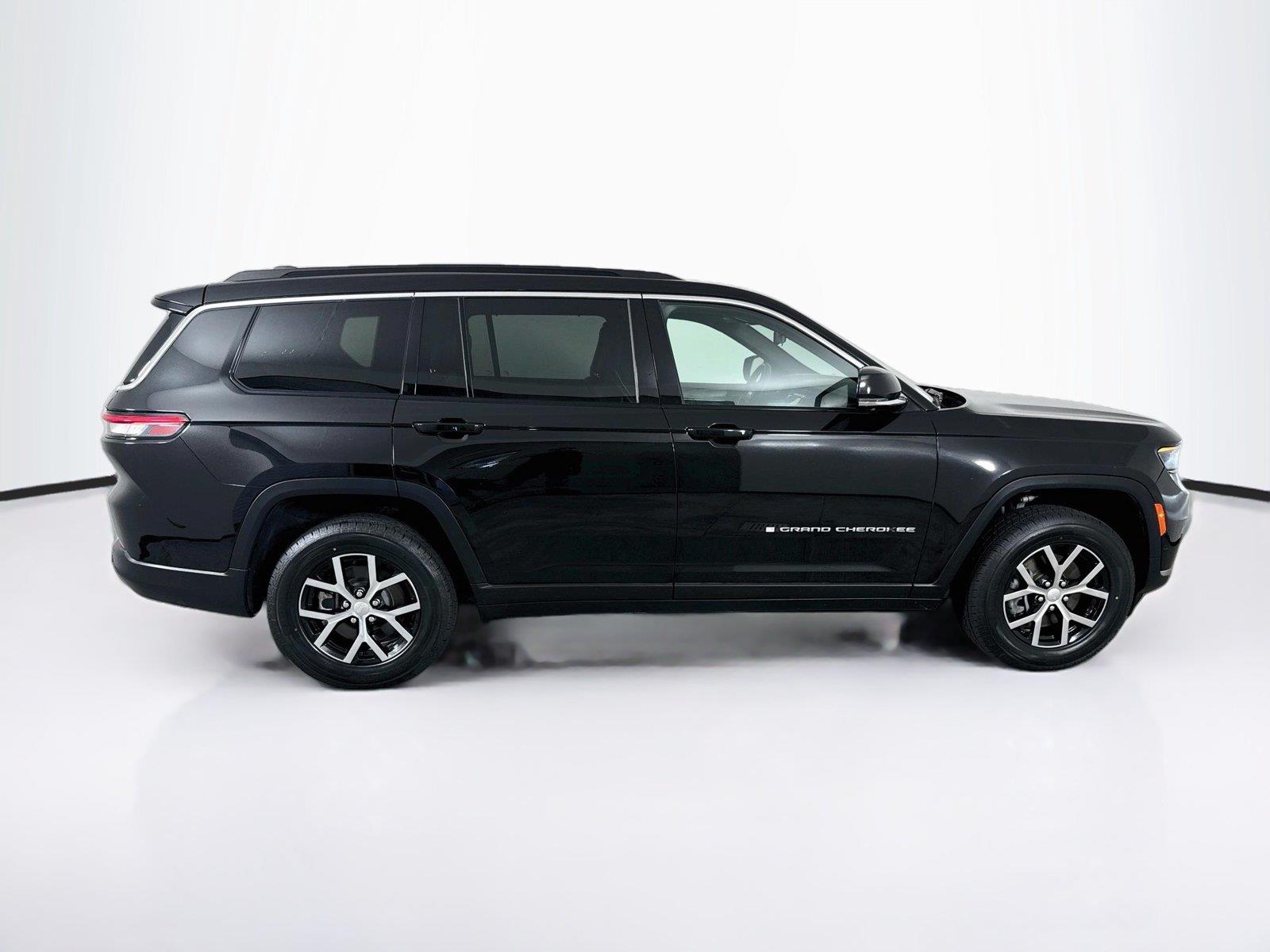 2024 Jeep Grand Cherokee L photo 7