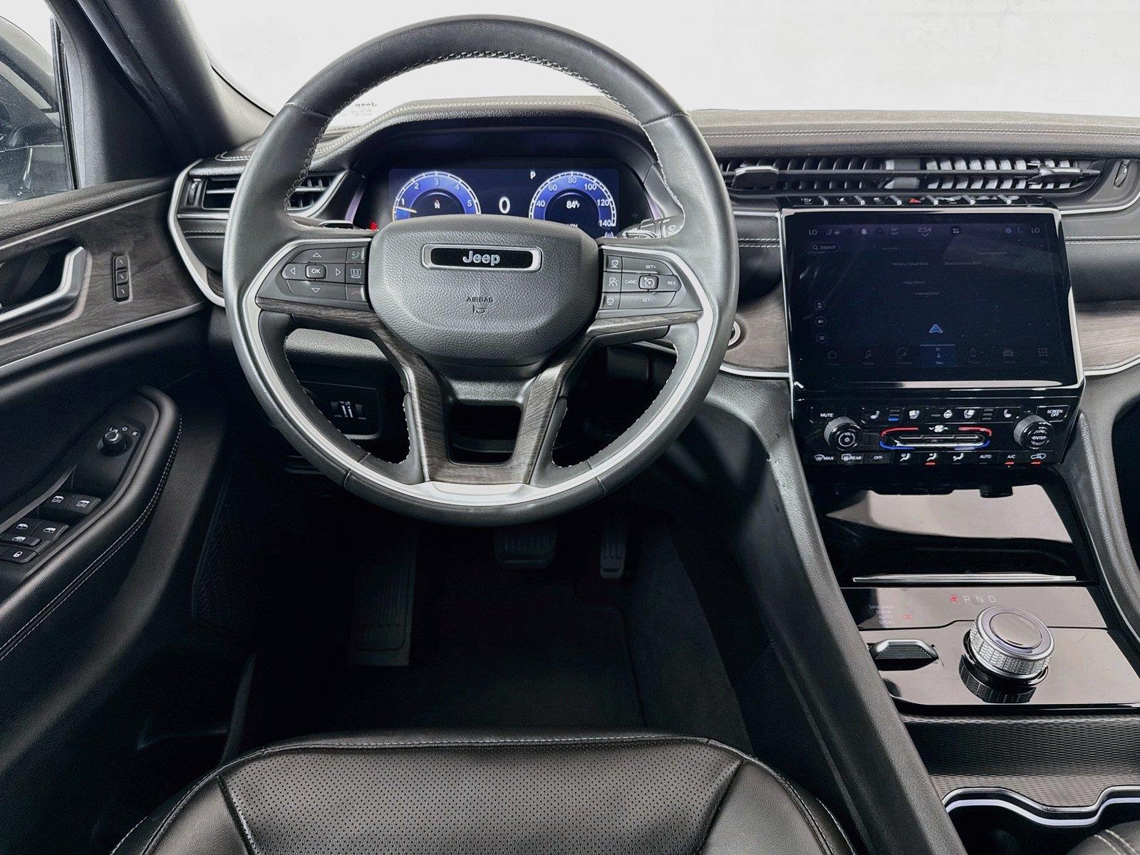 2024 Jeep Grand Cherokee L photo 12