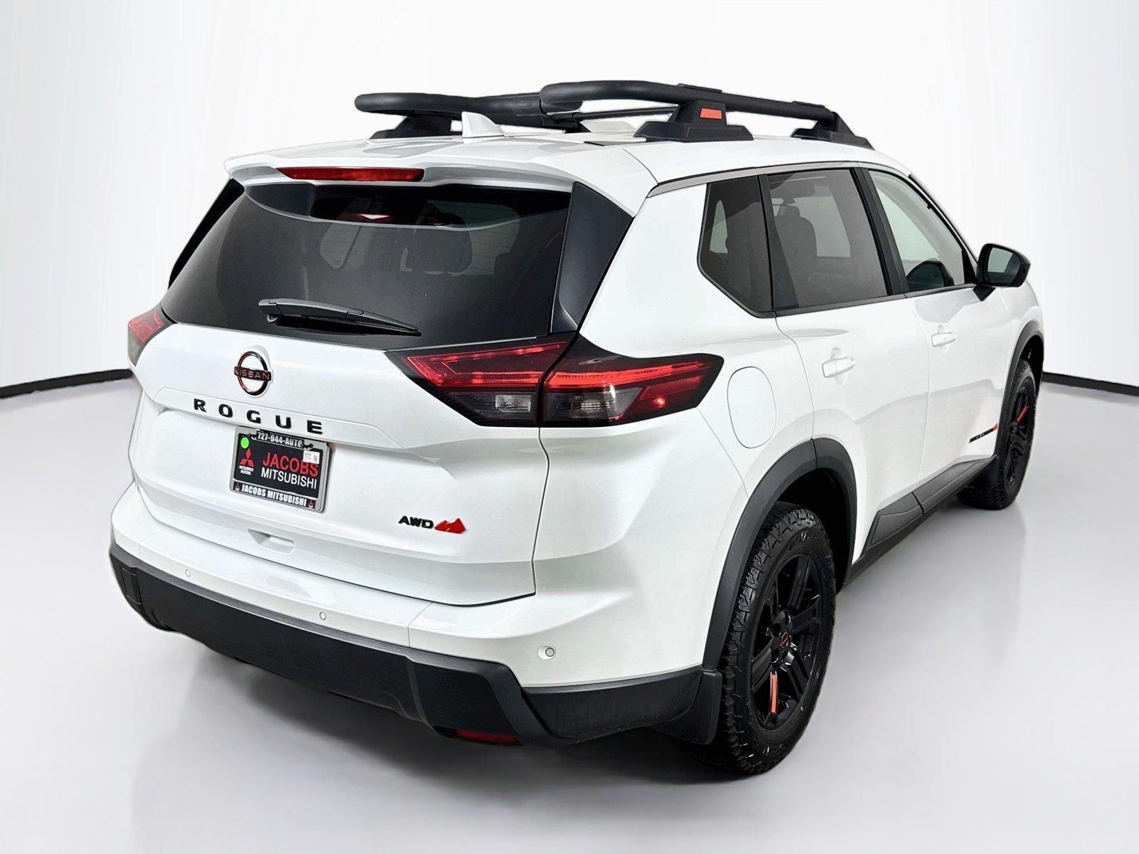 2025 Nissan Rogue photo 6