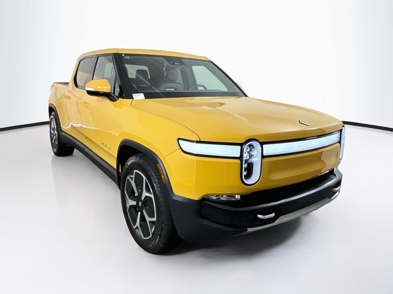 2023 Rivian R1T photo 8