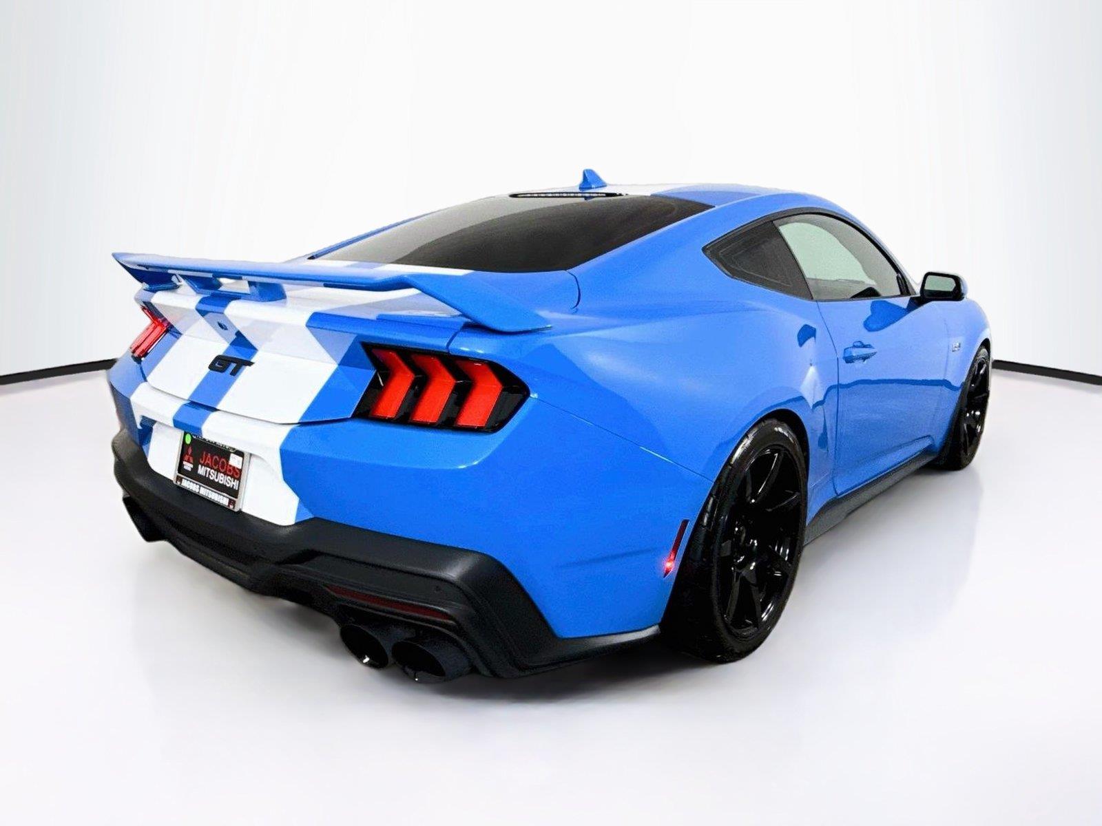 2024 Ford Mustang photo 5