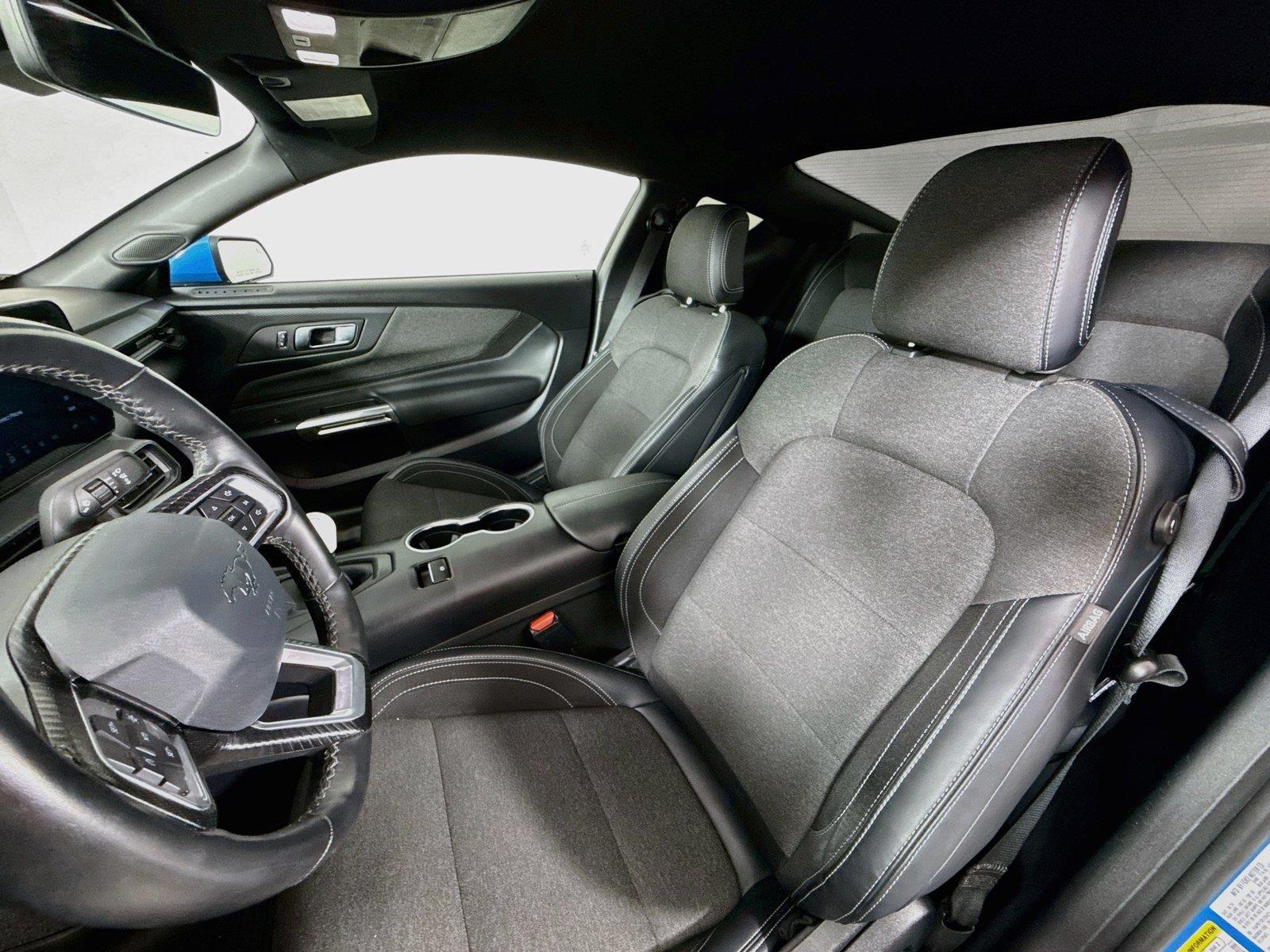 2024 Ford Mustang photo 9