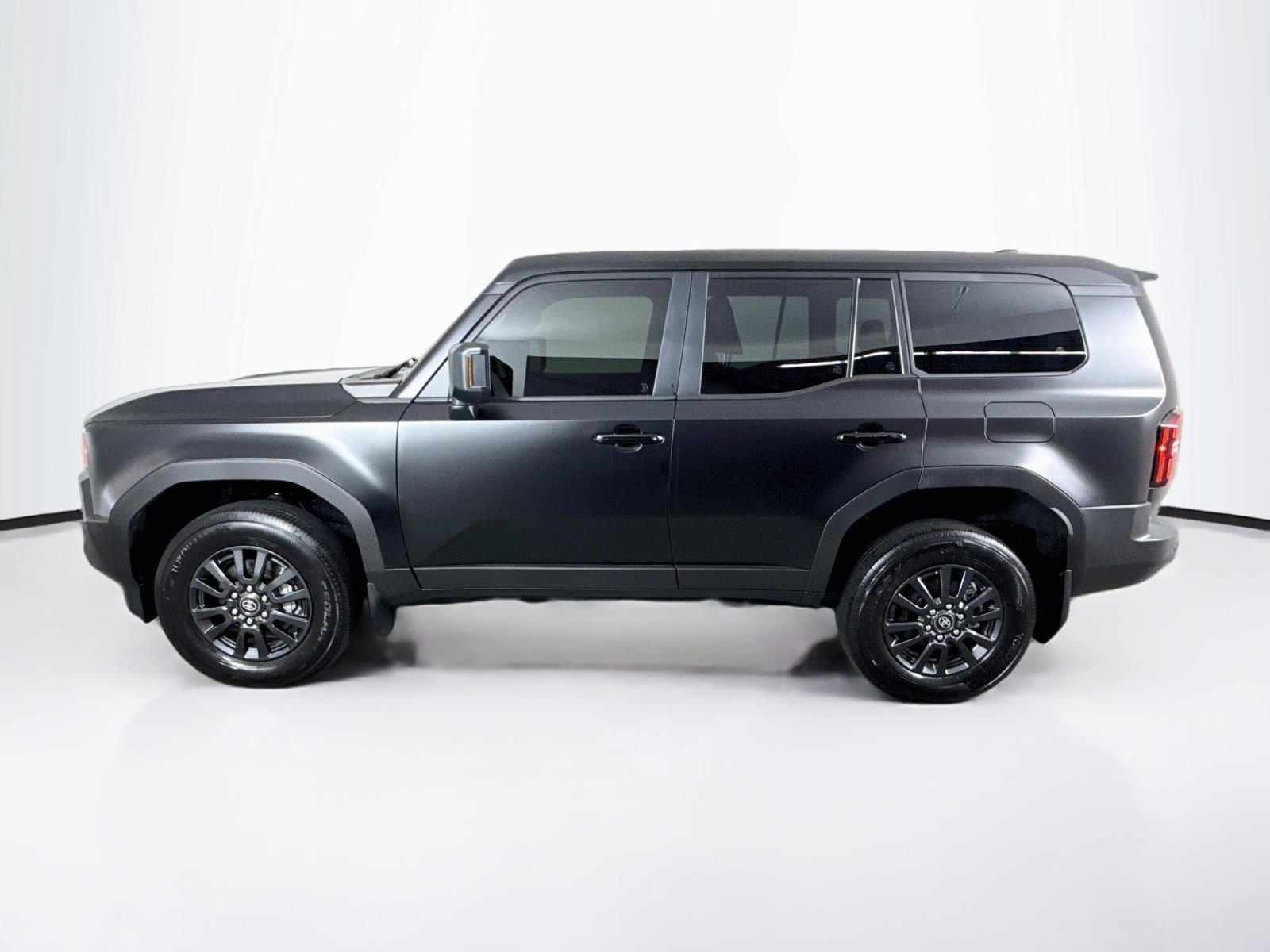 2026 Toyota Land Cruiser photo 2