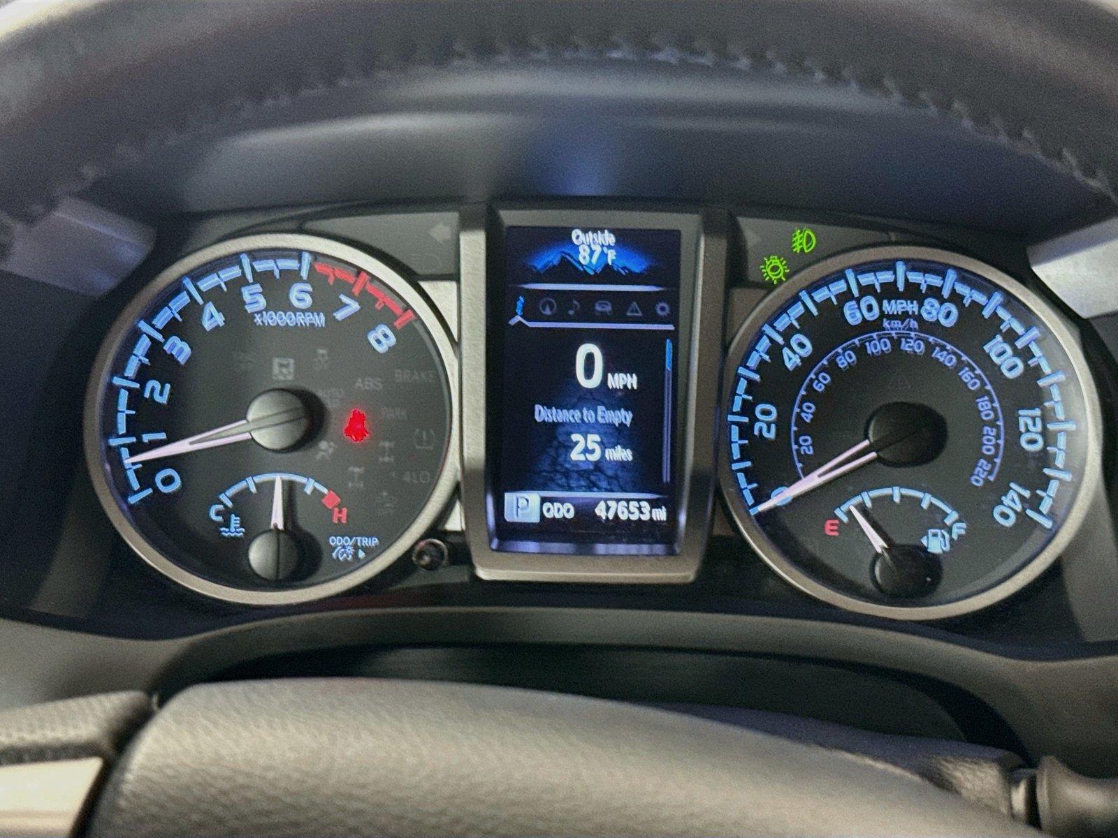 2023 Toyota Tacoma photo 12