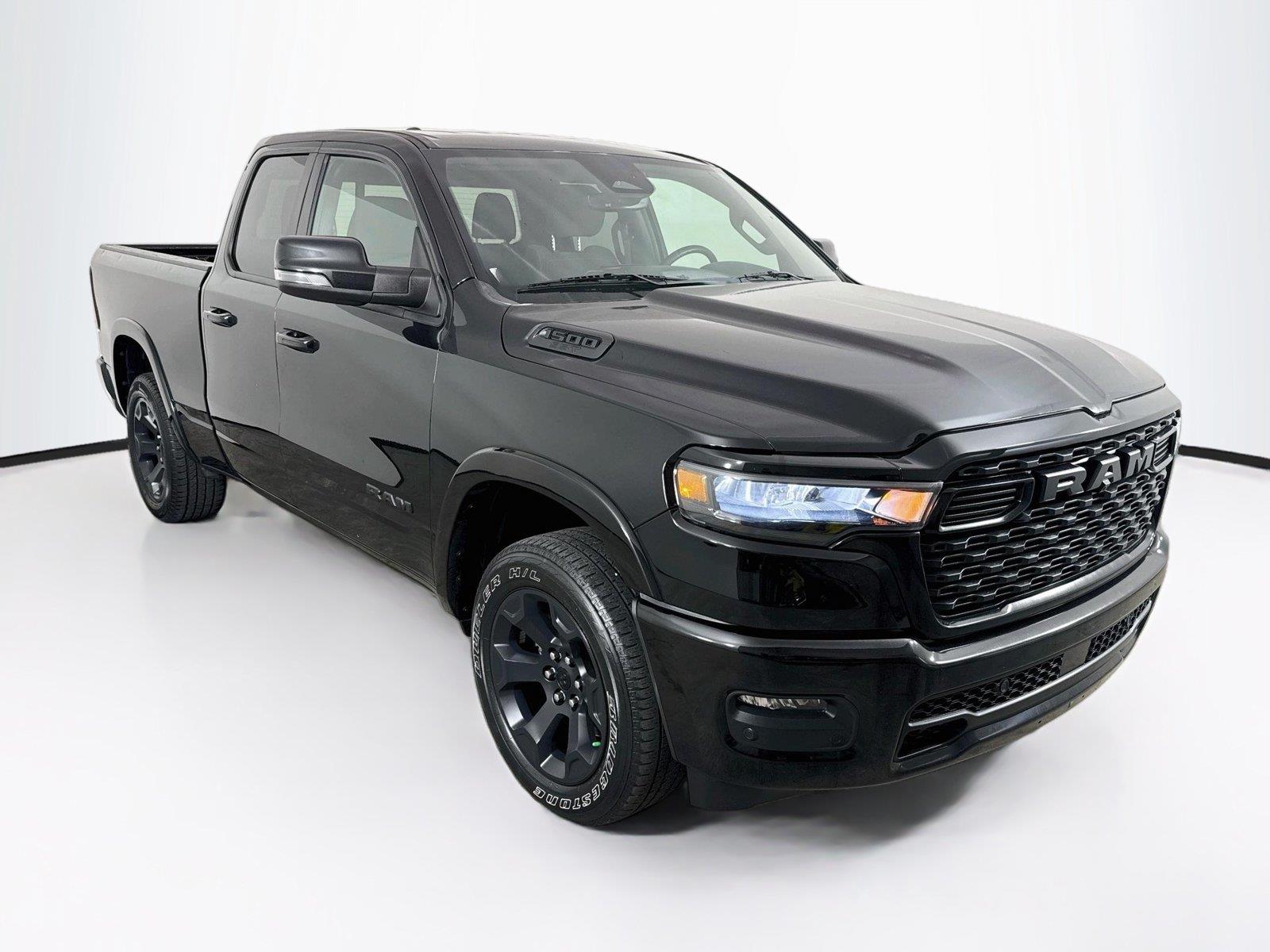 2025 Ram 1500 photo 8