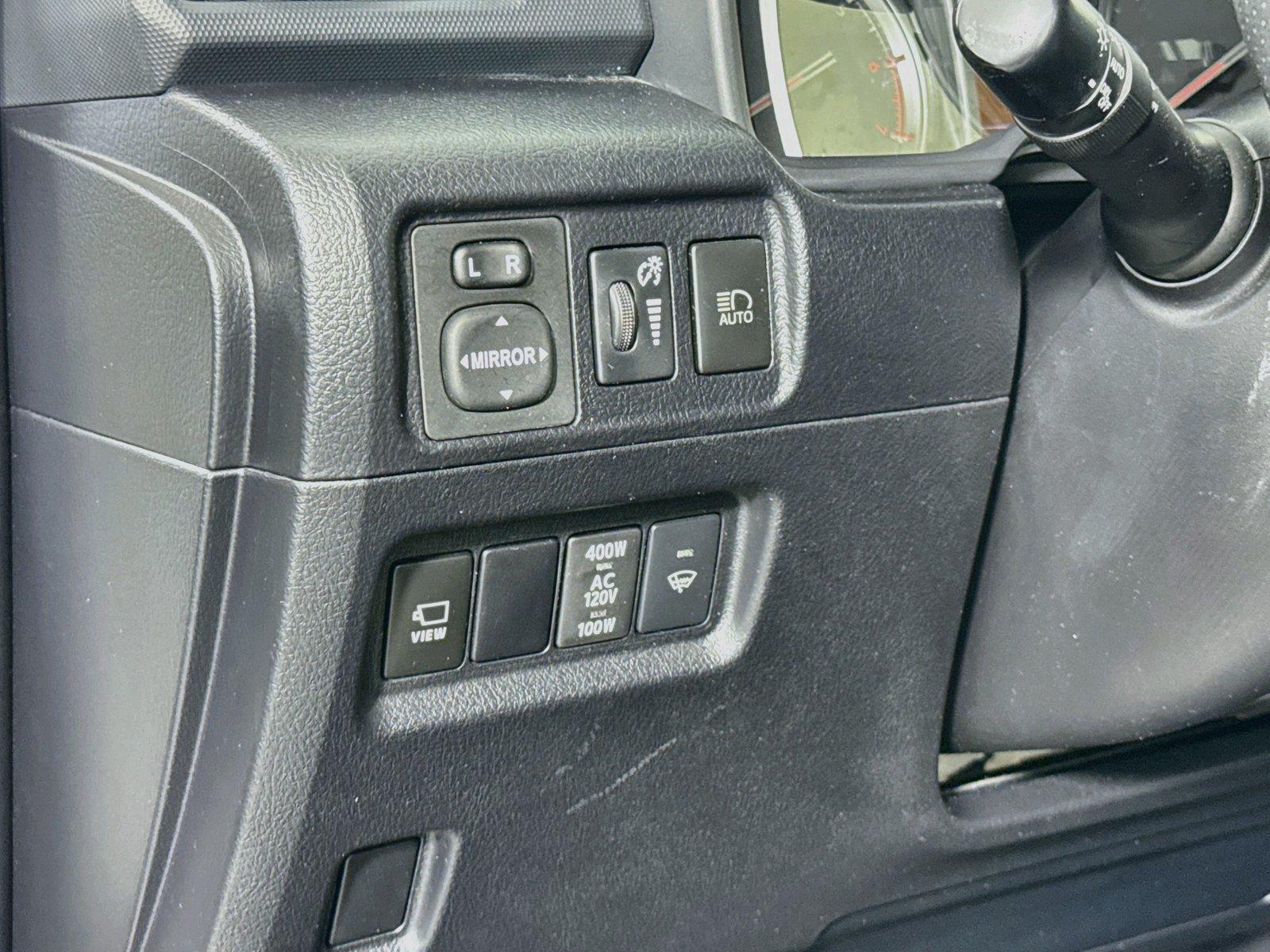 2022 Toyota 4Runner photo 7