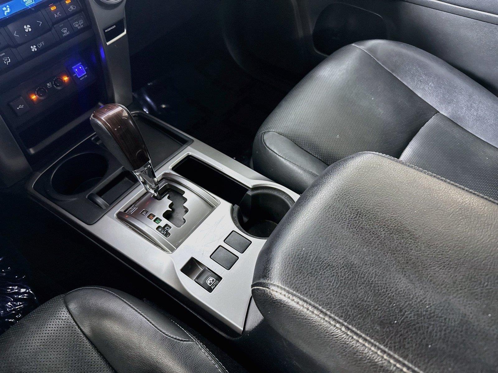2022 Toyota 4Runner photo 8