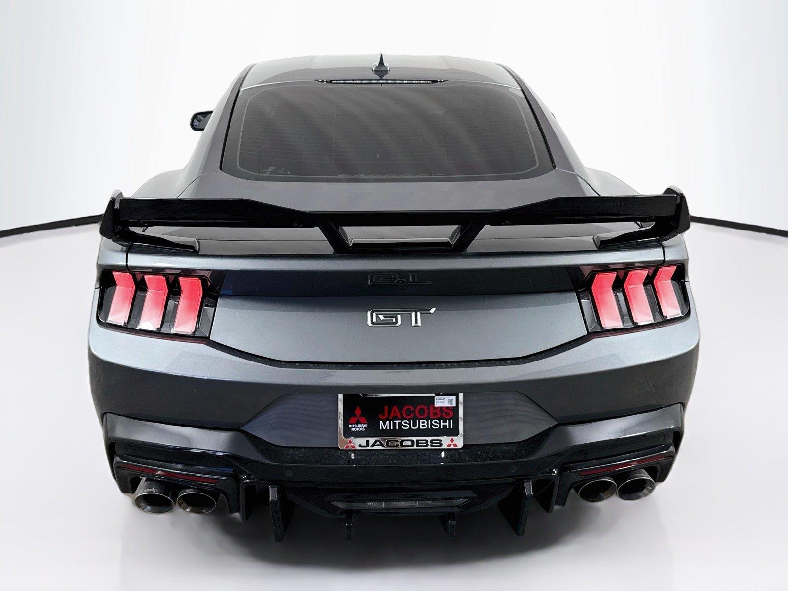 2024 Ford Mustang photo 4