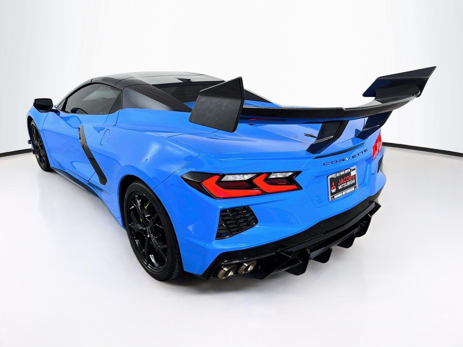 2022 Chevrolet Corvette photo 3