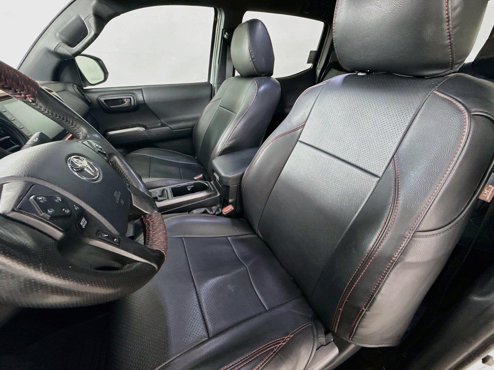2018 Toyota Tacoma photo 9