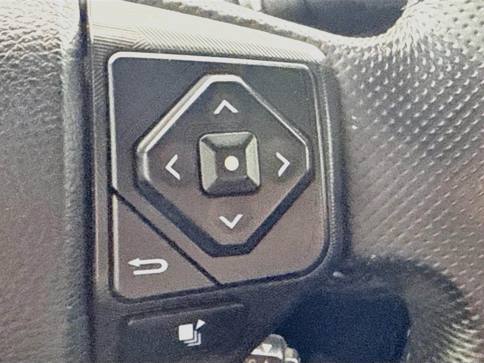 2018 Toyota Tacoma photo 12