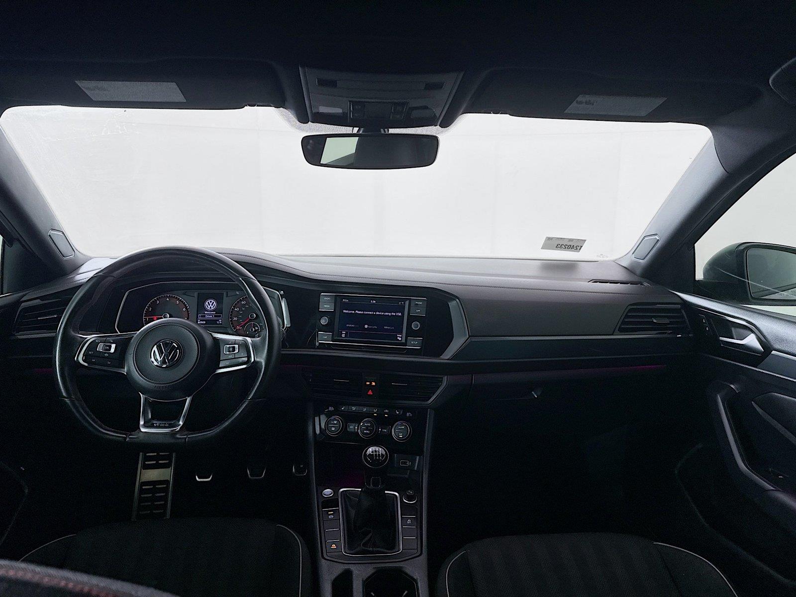 2019 volkswagen Jetta GLI photo 3