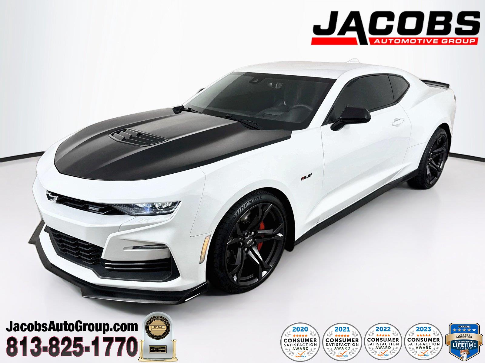 Summit White 2022 Chevrolet Camaro Coupe Rear-Wheel Drive 6-Speed Manual