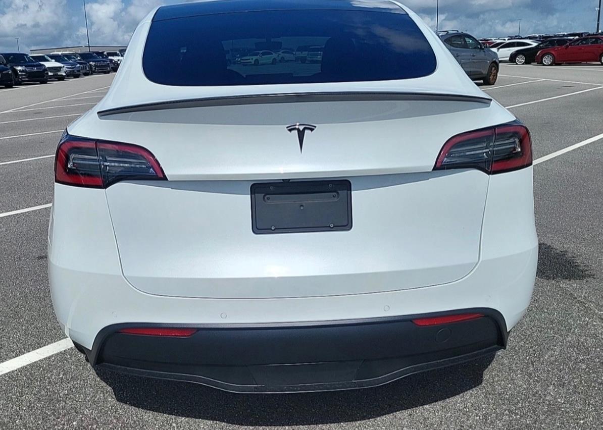 2020 Tesla Model Y Performance's photo