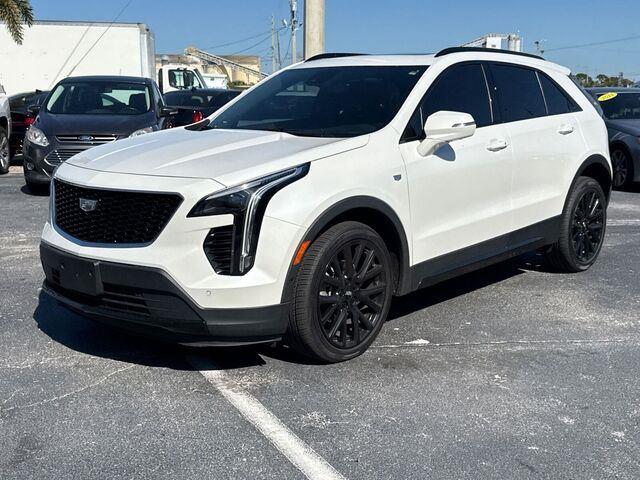 Crystal White Tricoat 2022 Cadillac XT4 Sport AWD SUV / Crossover Four-Wheel Drive 9-Speed Automatic