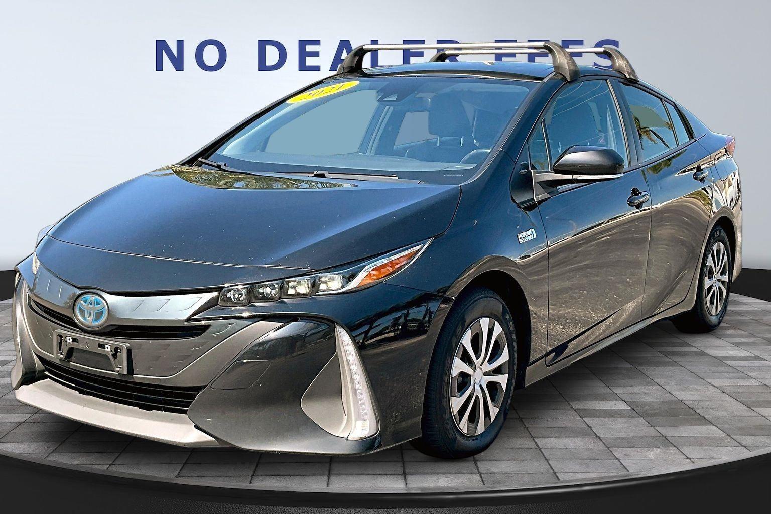 Midnight Black Metallic 2021 Toyota Prius Prime XLE FWD Hatchback Front-Wheel Drive Continuously Variable Transmission