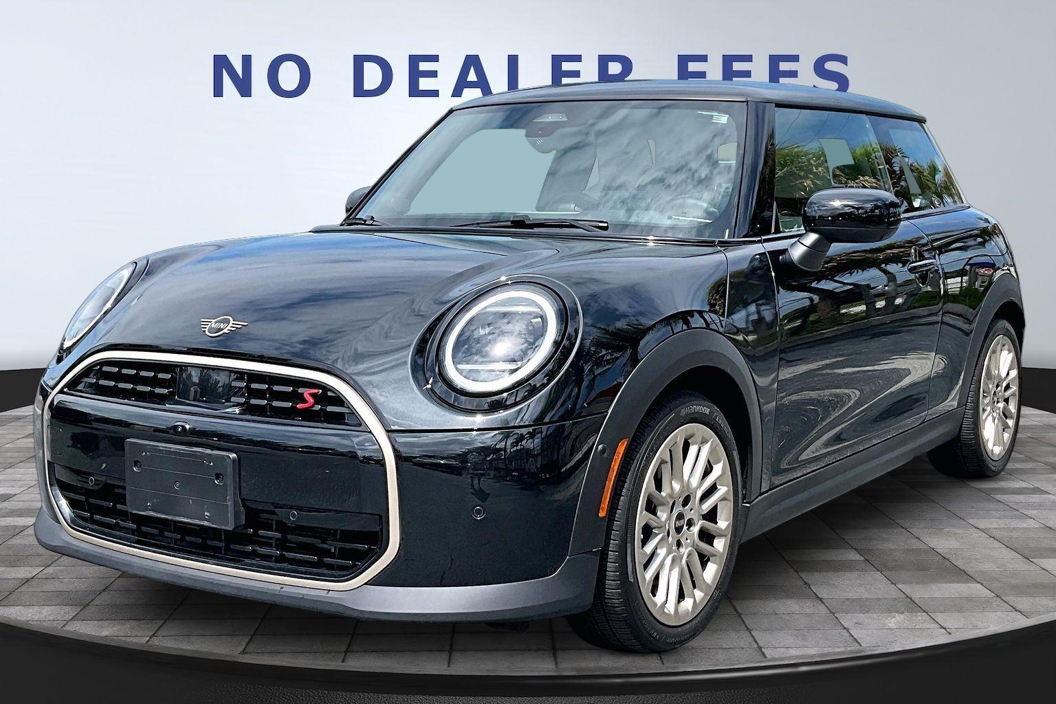 Midnight Black II Metallic 2025 MINI Cooper S 2-Door Hatchback FWD Hatchback Front-Wheel Drive 7-Speed Dual Clutch