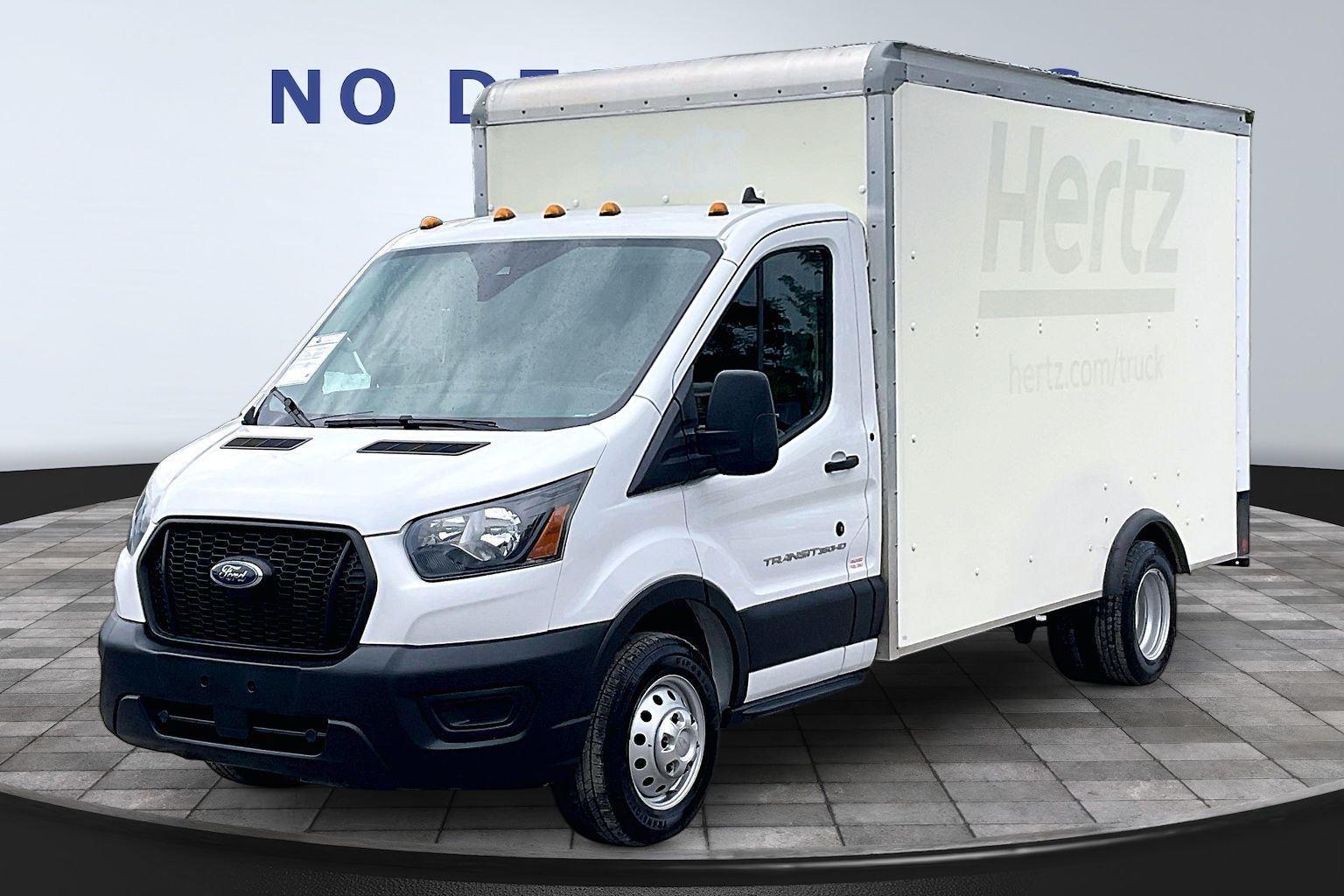 2022 Ford Transit Chassis 350 HD 9950 GVWR 156 Cutaway DRW RWD Van Rear-Wheel Drive