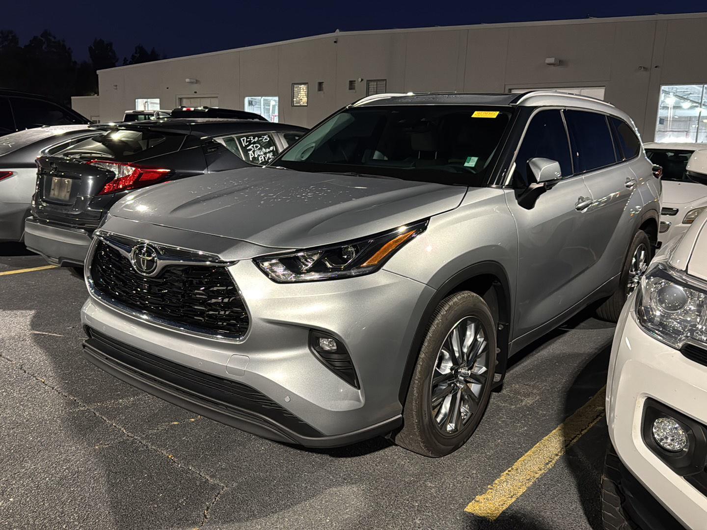 2025 Toyota Highlander Limited AWD
