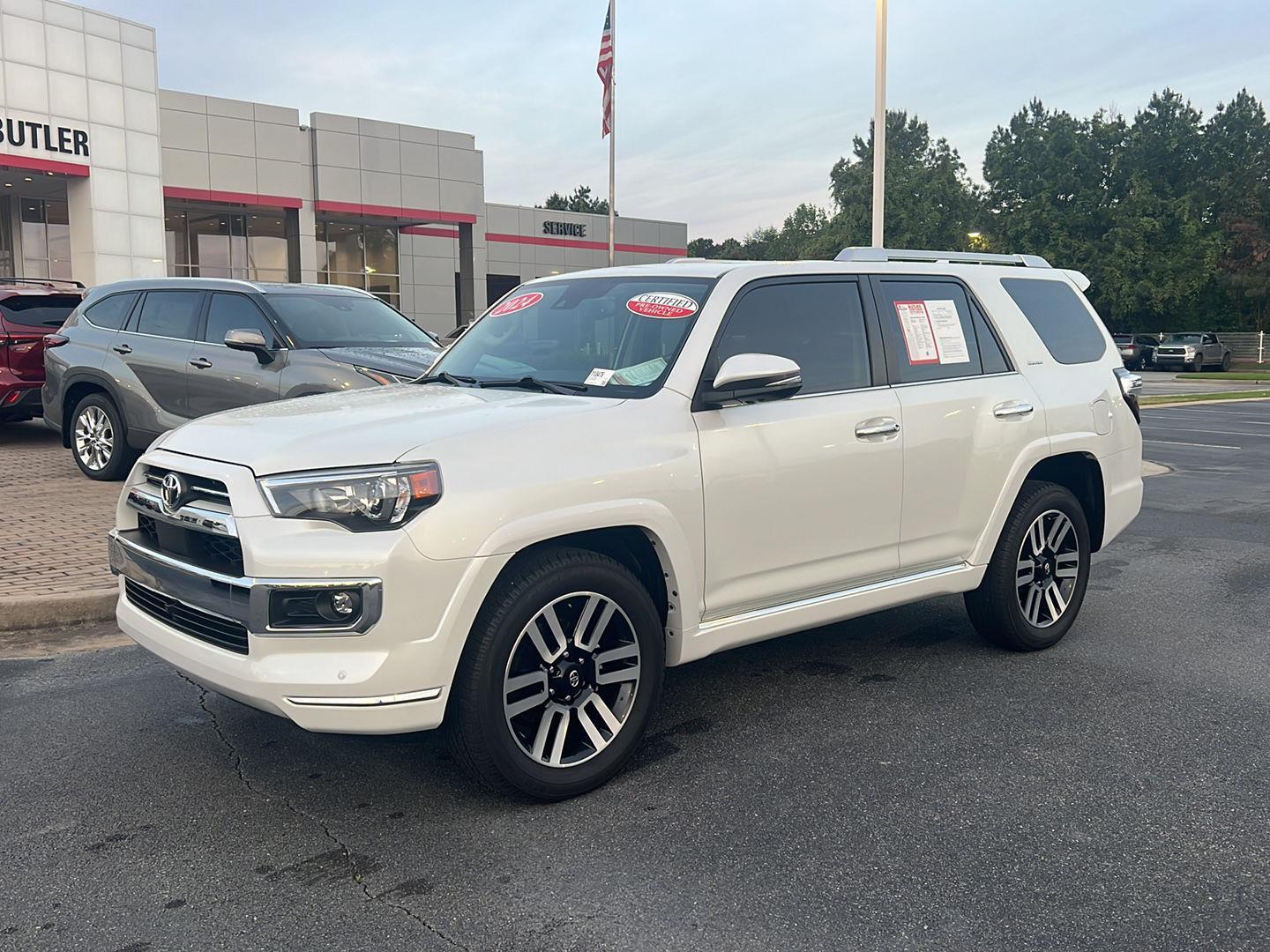 White (Wind Chill Pearl) 2024 Toyota 4Runner Limited RWD SUV / Crossover 4X2 5-Speed Automatic