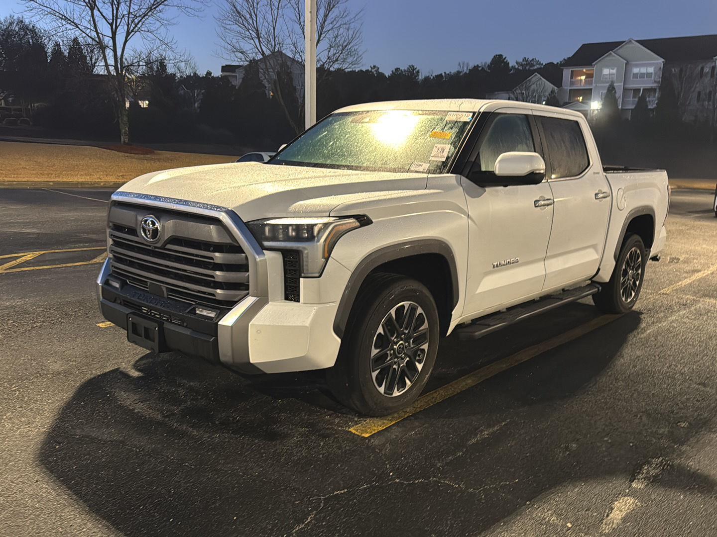 2024 Toyota Tundra Limited CrewMax Cab 4WD