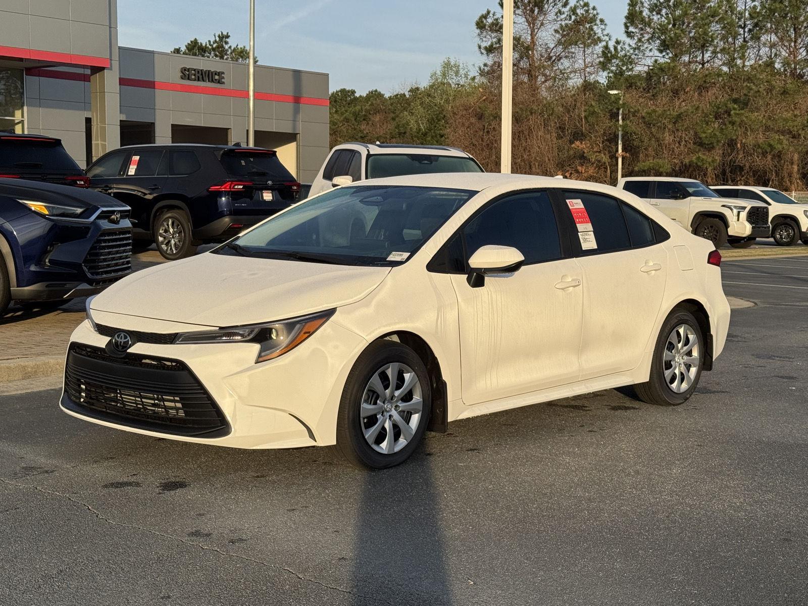 2026 Toyota Corolla LE FWD