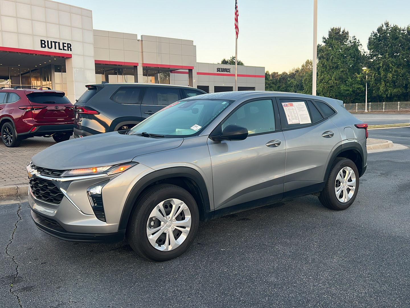 2024 Chevrolet Trax LS FWD