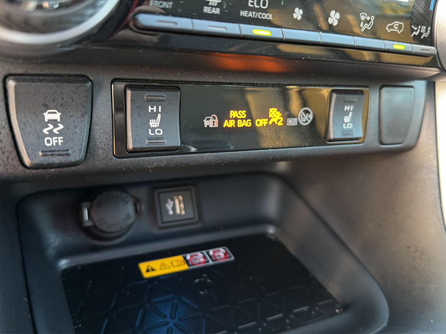 Used 2024 Toyota RAV4 SUV