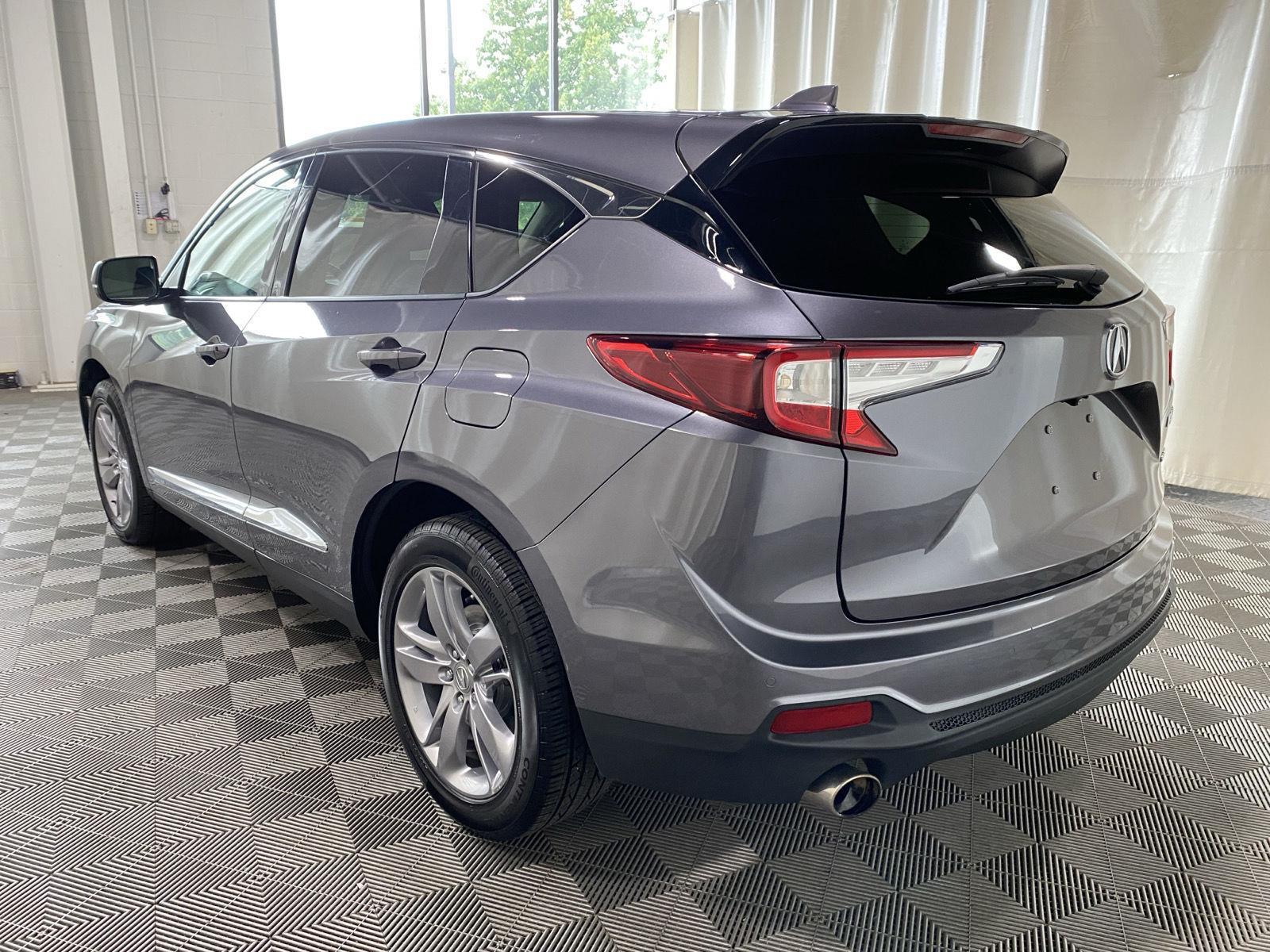 Used 2019 Modern Steel Metallic Acura SH-AWD w/Advance image 5