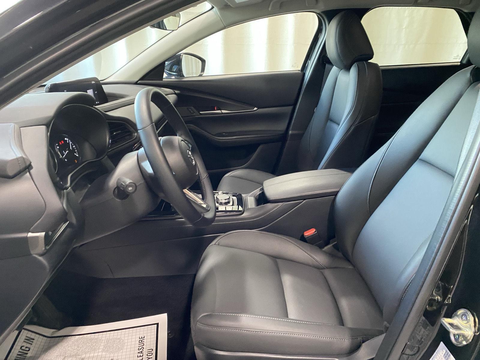 2025 Mazda CX-30 Select Sport - Photo 16
