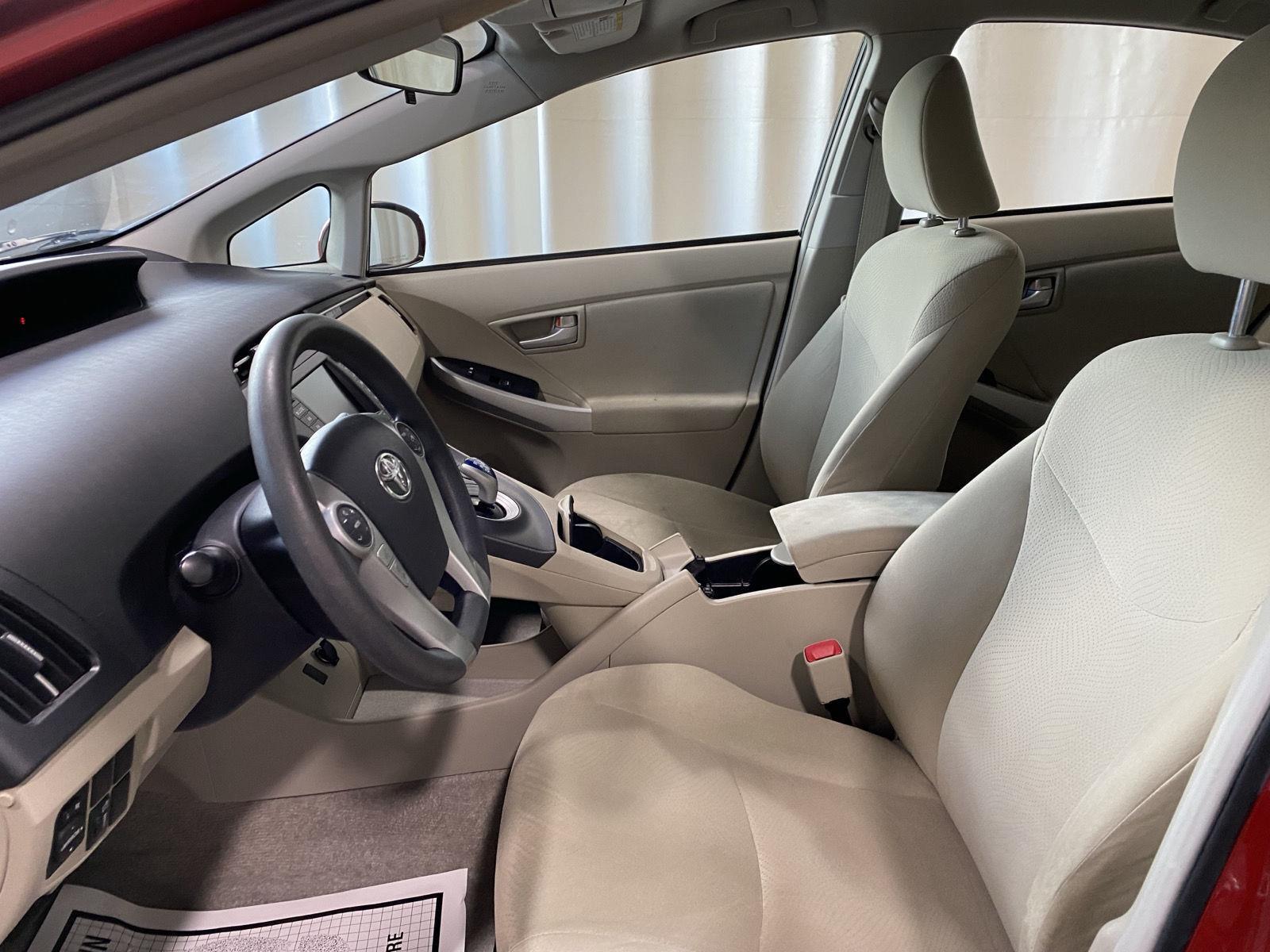 Used 2011 Barcelona Red Metallic Toyota Three image 16