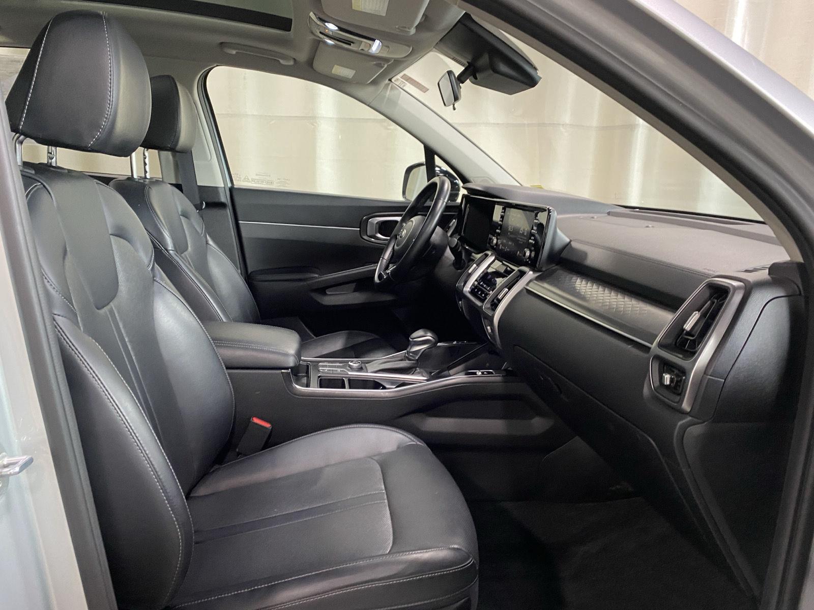Used 2021 Sparkling Silver Kia S image 11