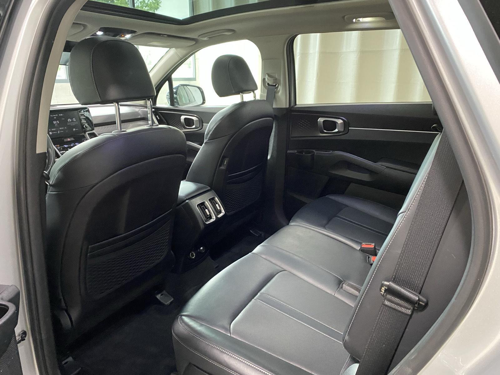 Used 2021 Sparkling Silver Kia S image 15