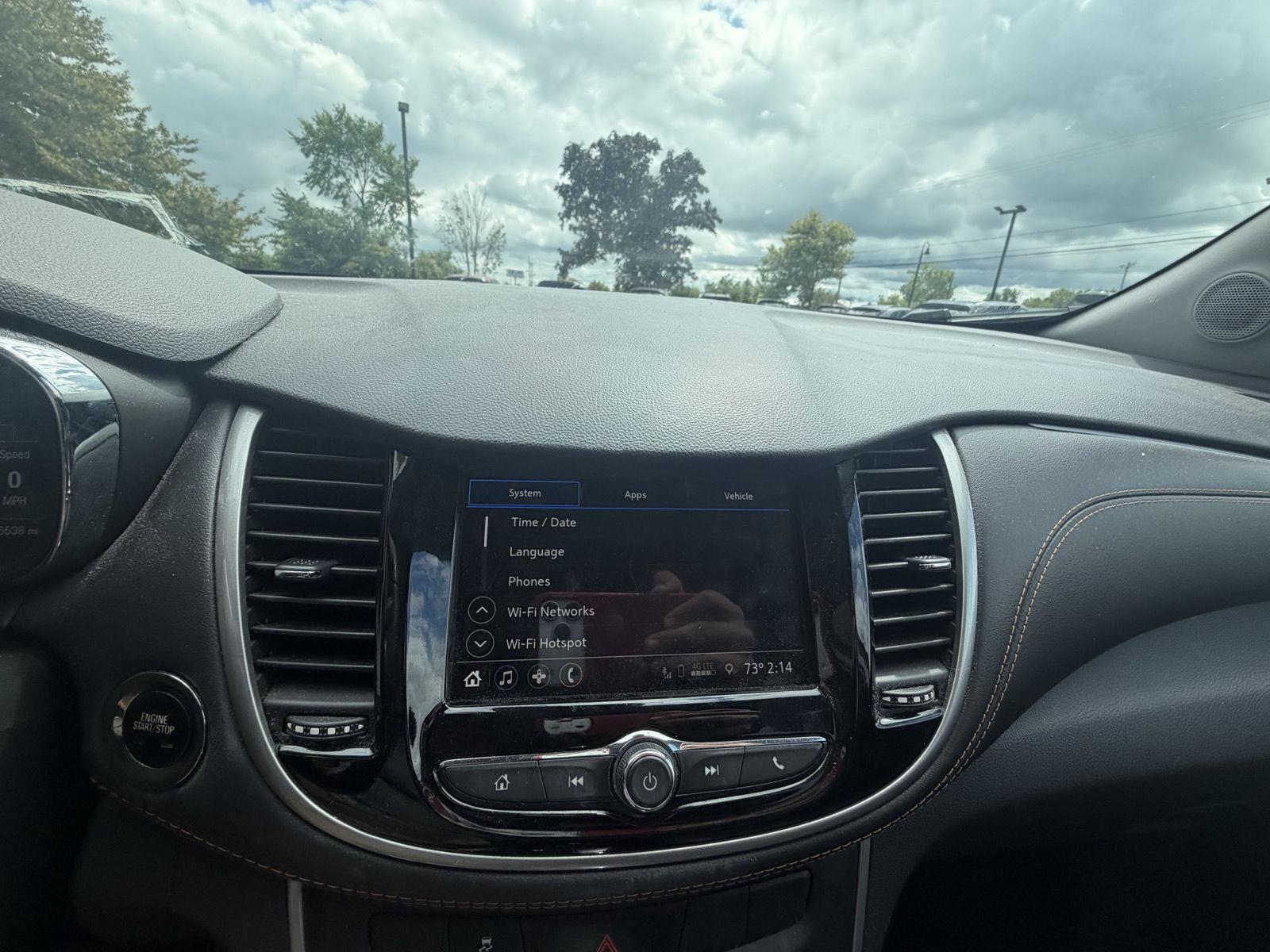 Used 2019 Summit White Chevrolet LT image 18