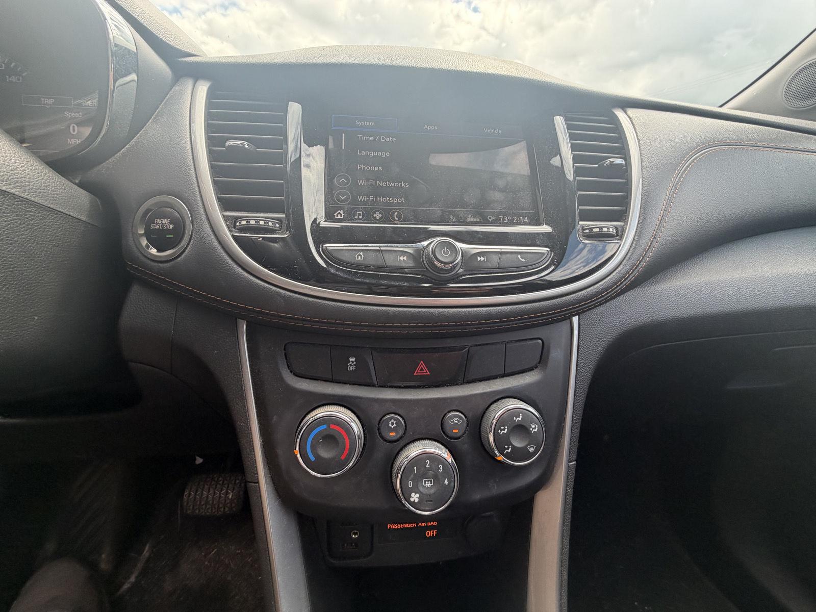 Used 2019 Summit White Chevrolet LT image 19