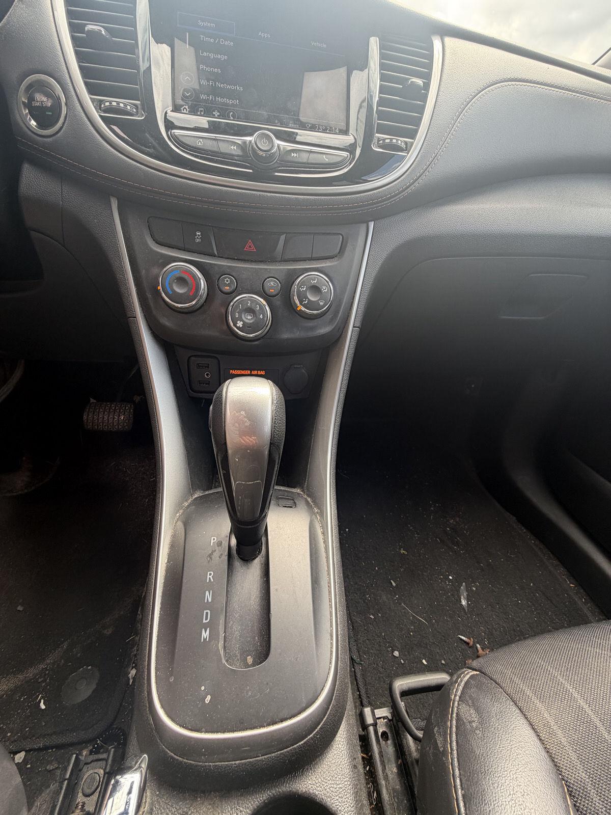Used 2019 Summit White Chevrolet LT image 20