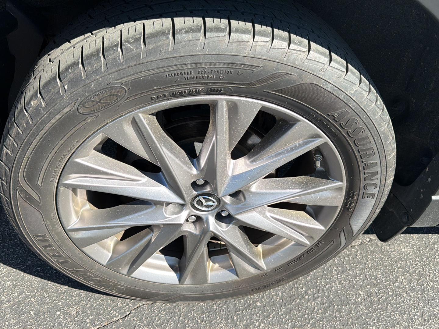 Used 2019 Machine Gray Metallic Mazda Grand Touring image 10