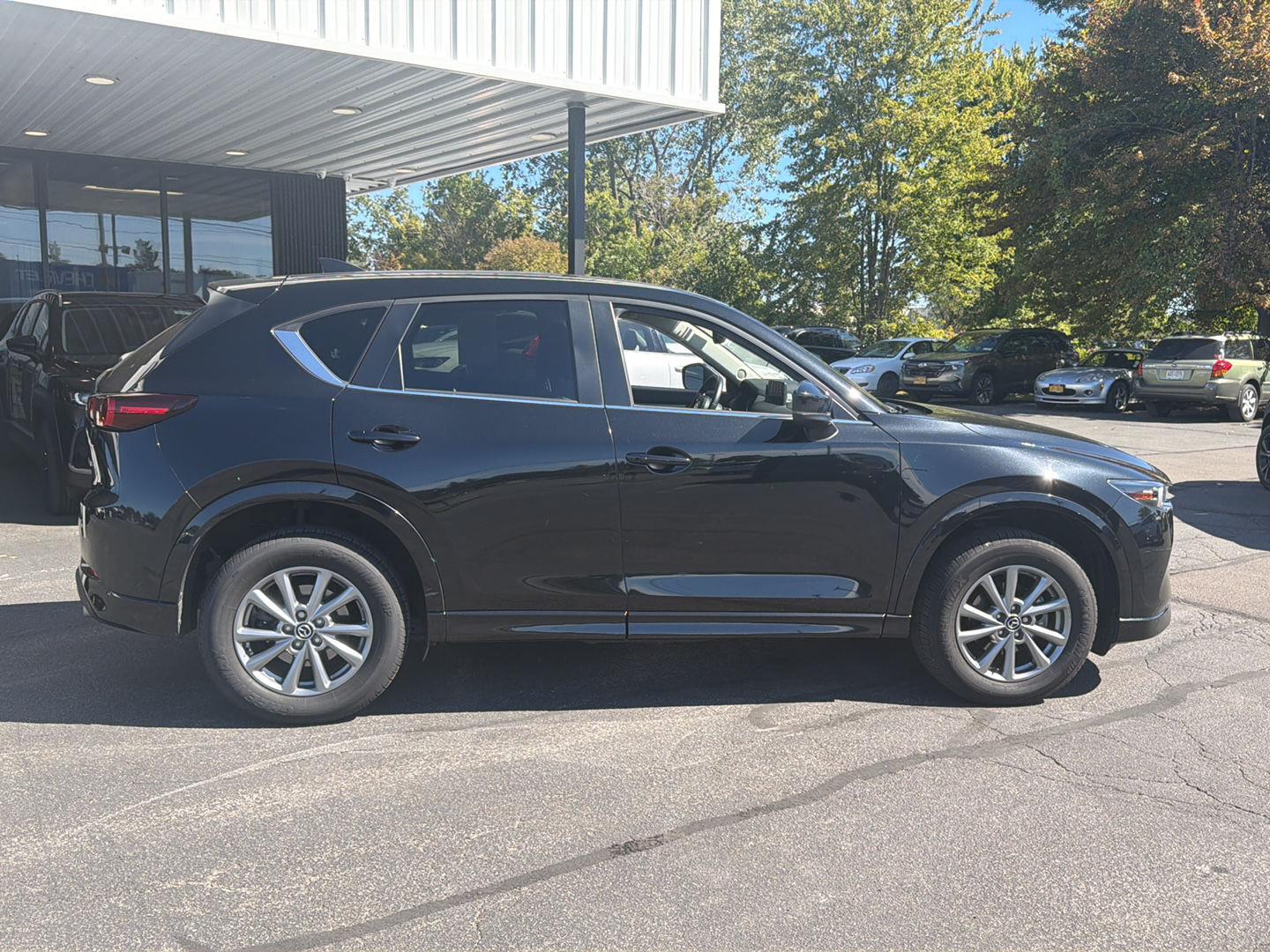 Certified Used 2024  Mazda 2.5 S Preferred image 9