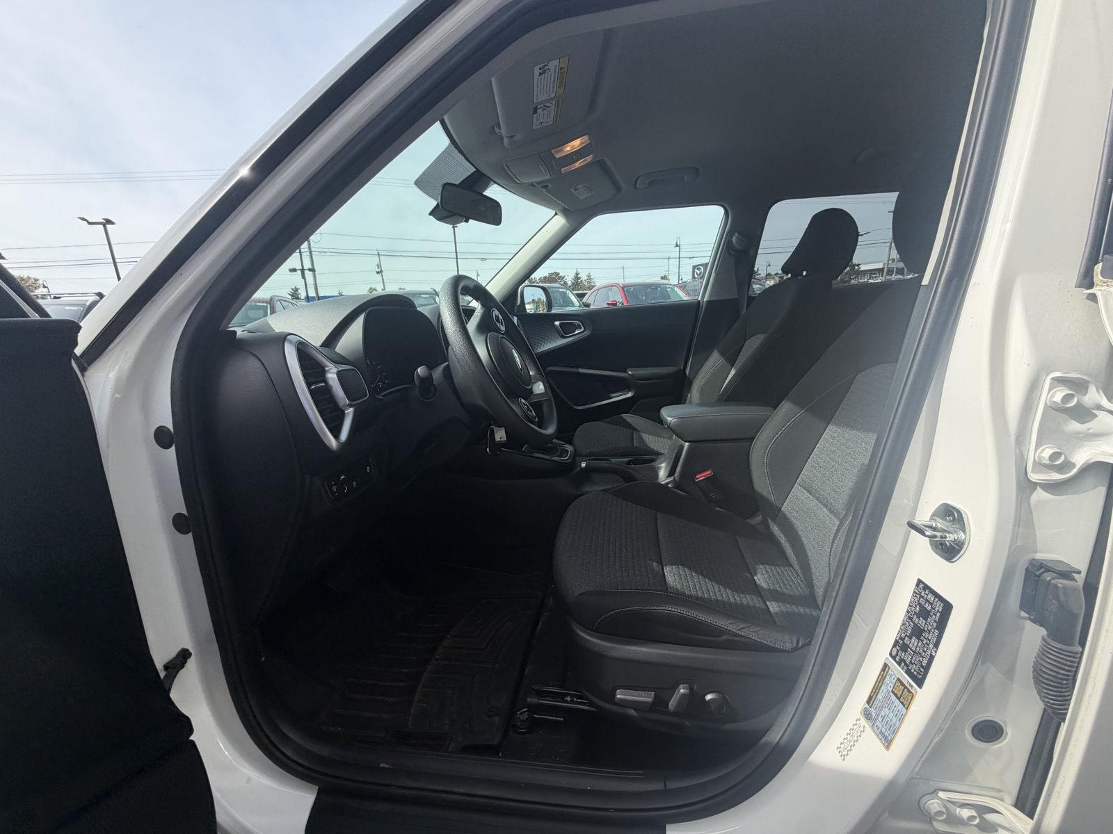 Used 2021 Snow White Pearl Kia S image 2