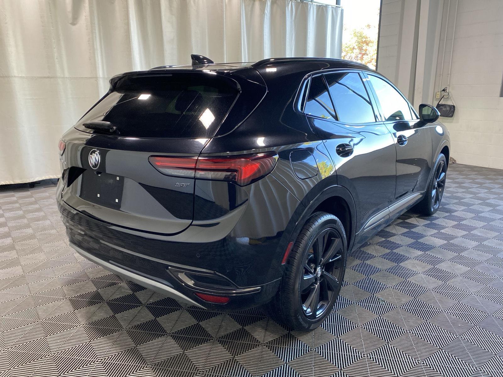 Used 2022 Ebony Twilight Metallic Buick Preferred image 7