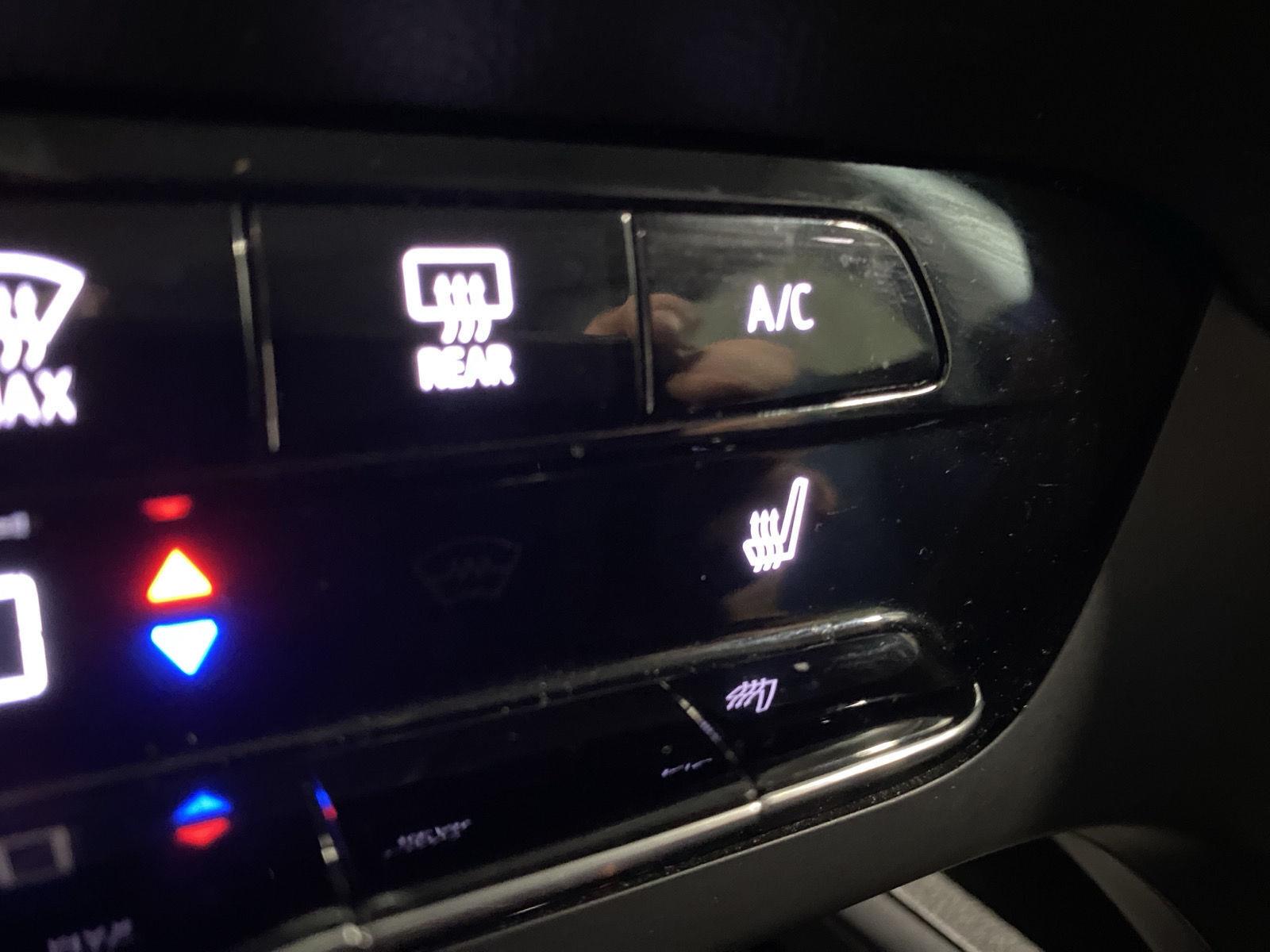 Used 2022 Ebony Twilight Metallic Buick Preferred image 26