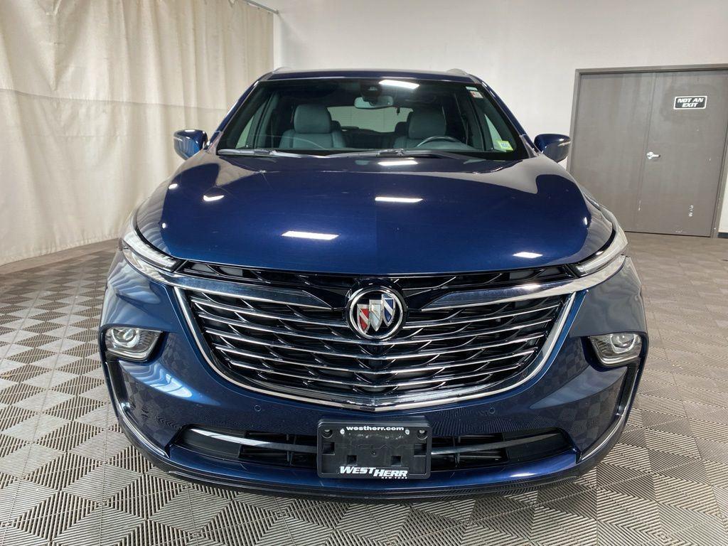 Used 2024 Blue Metallic Buick Essence image 2