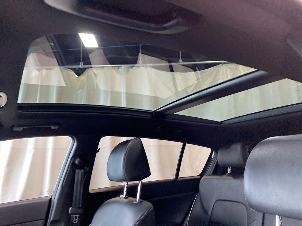 Used 2021 Black Cherry Kia SX image 22