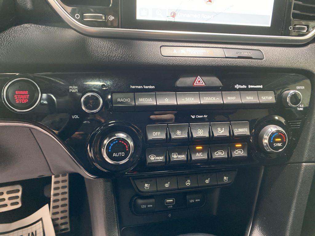Used 2021 Black Cherry Kia SX image 27