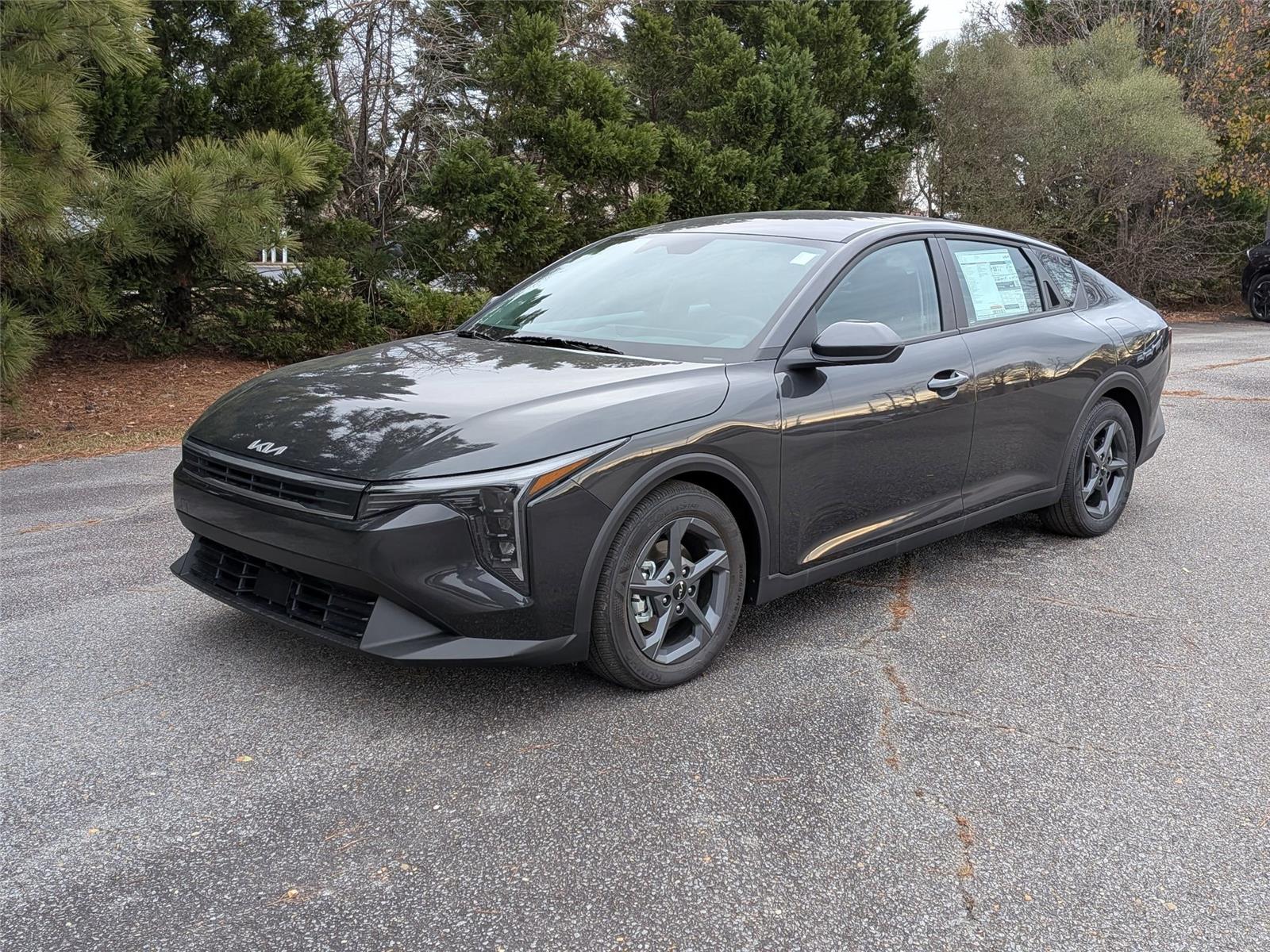 2025 Kia K4 LXS's photo