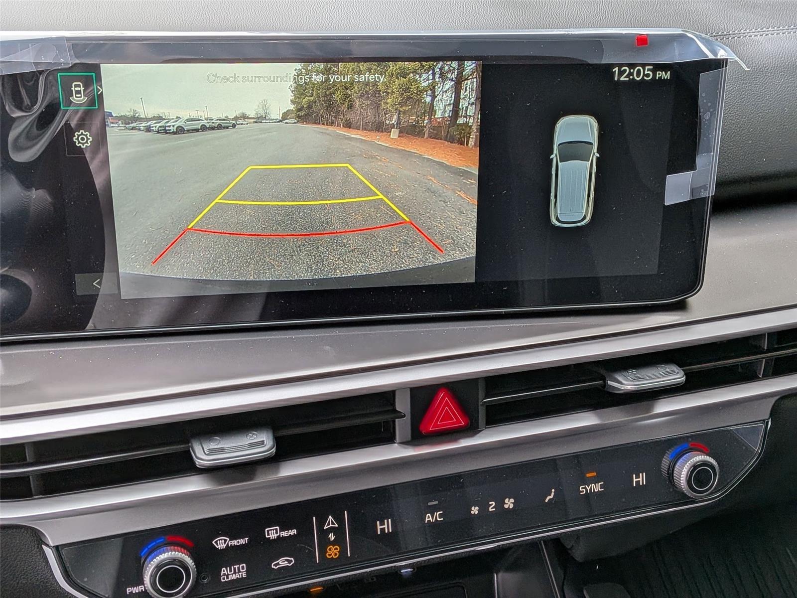 View vehicle photo 4