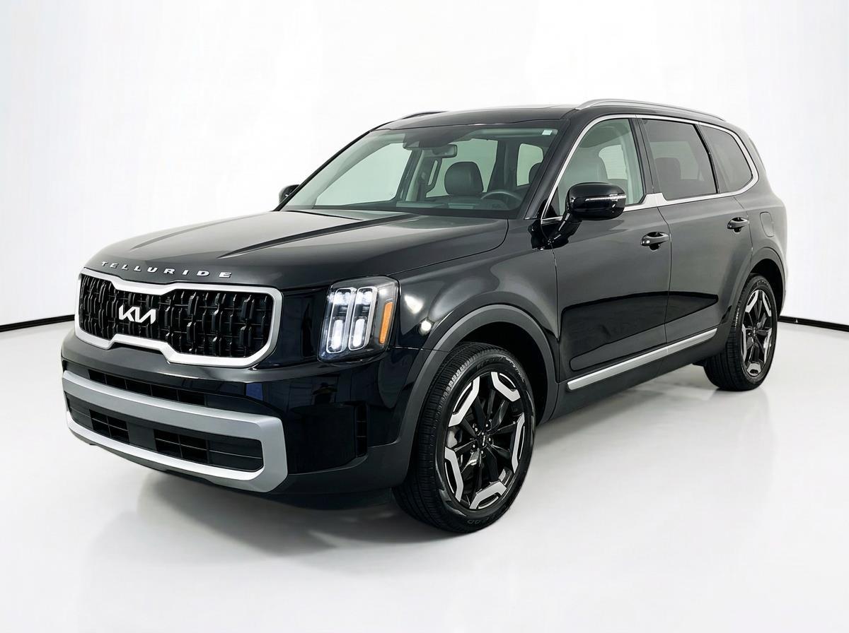 Ebony Black 2025 Kia Telluride S FWD SUV / Crossover Front-Wheel Drive Automatic