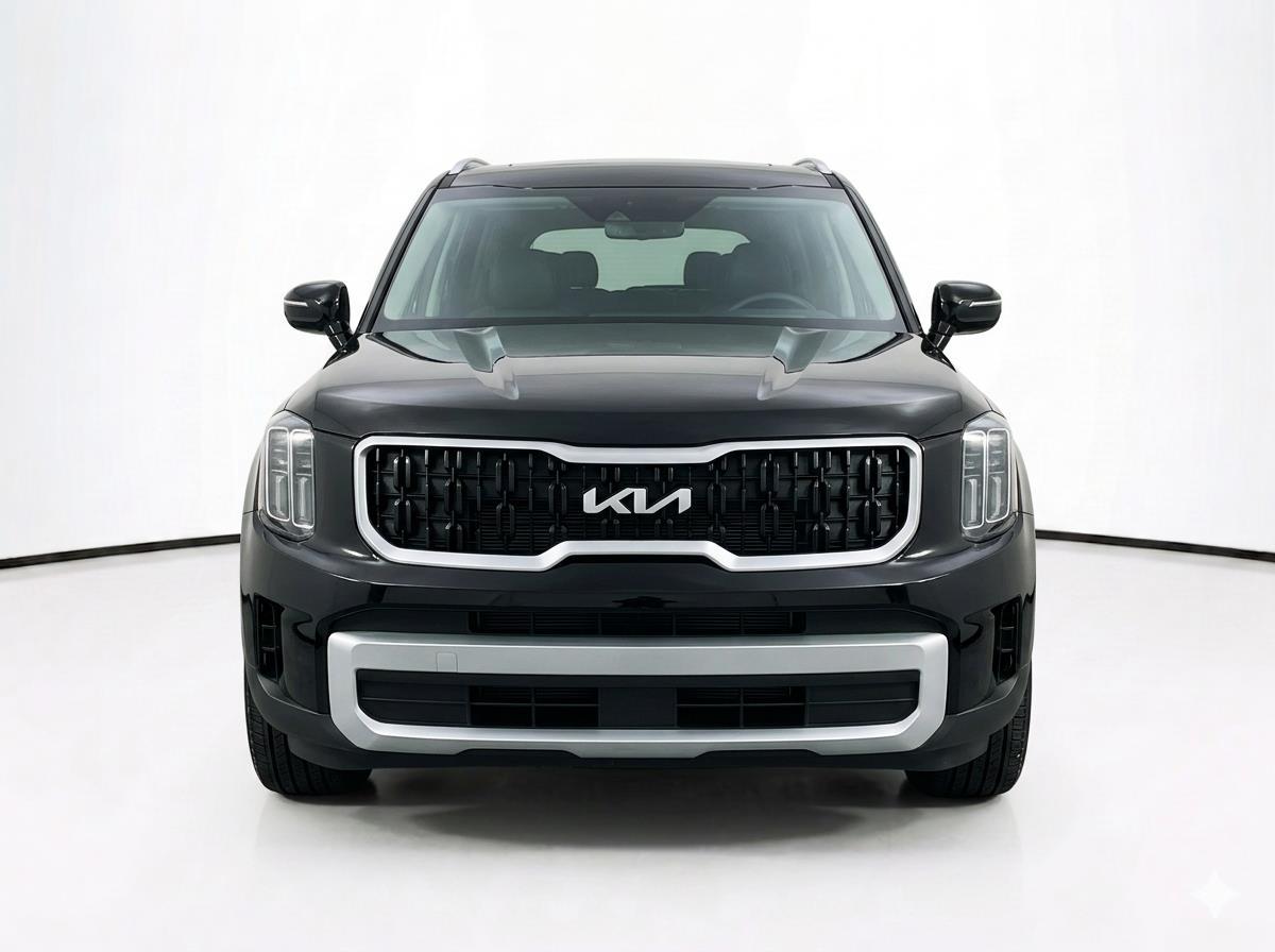 Used 2025 Ebony Black Kia S image 6