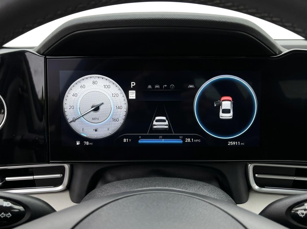 Used 2024 Ecotronic Gray Hyundai SEL image 14